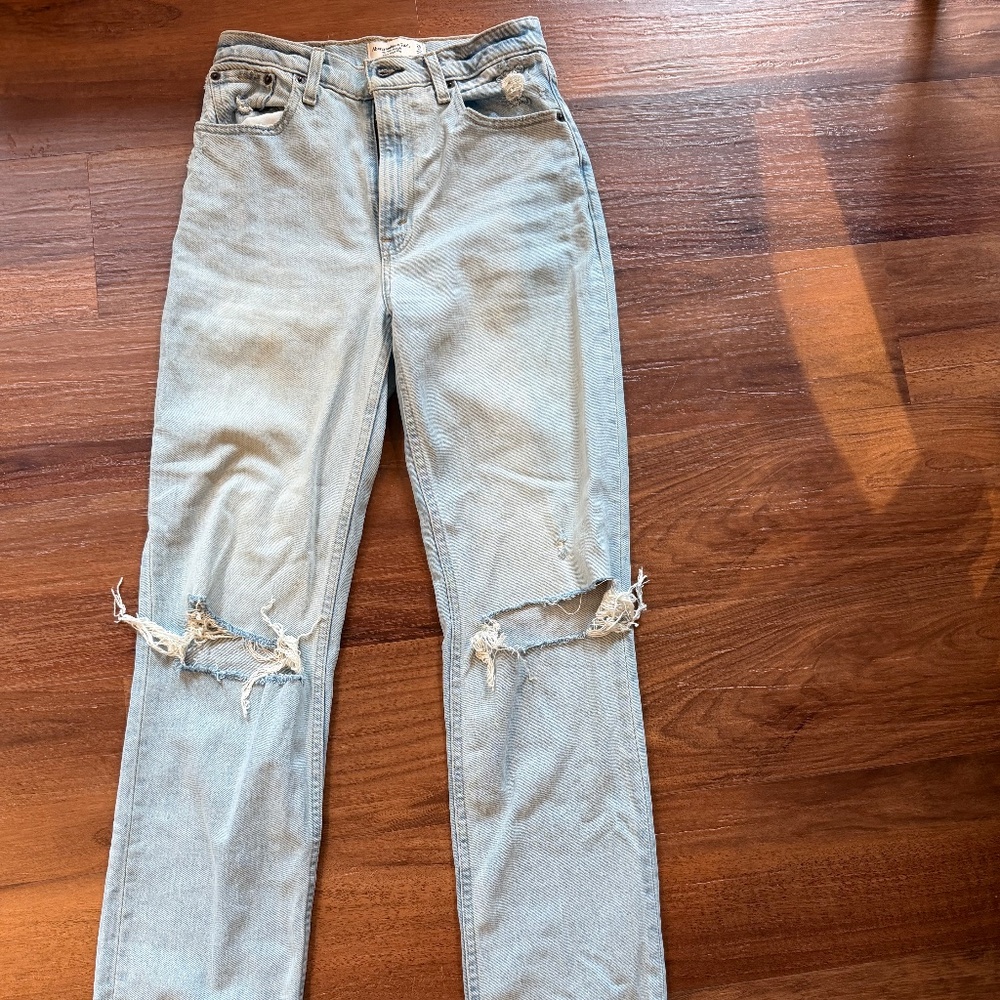 Abercrombie 90’s straight ultra high rise
